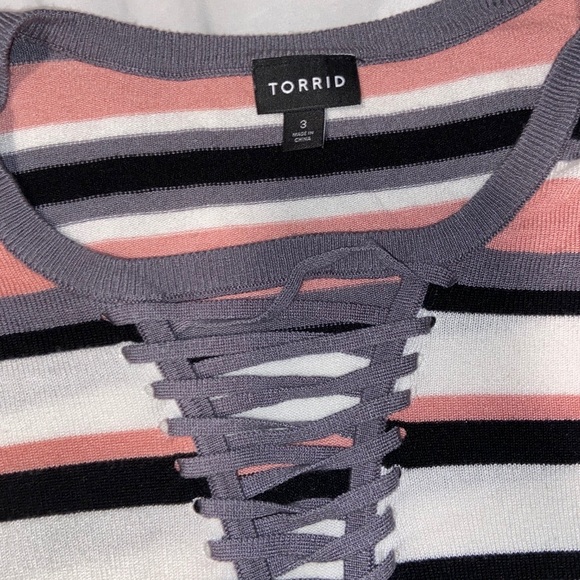 Stripped Long Sleeve Torrid Size 3 - Picture 3 of 3